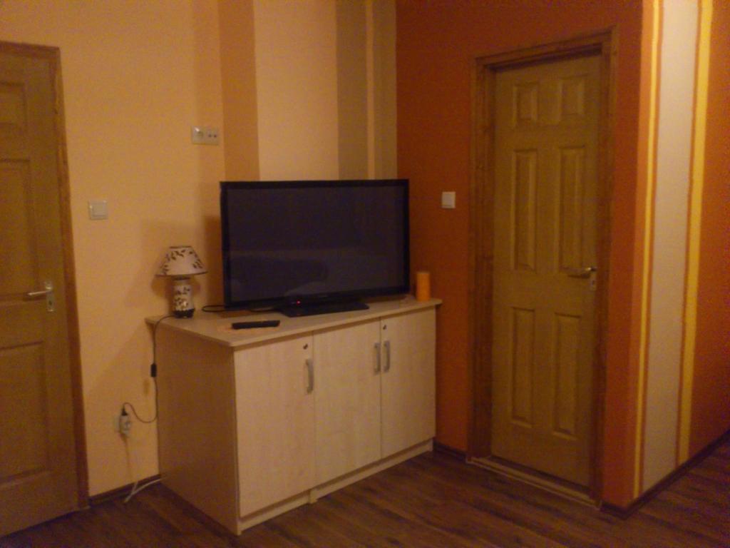 Szilvia Vendeghaz Hotell Korosszakal Rom bilde